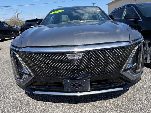 Satin Steel Metallic 2023 Cadillac LYRIQ Luxury