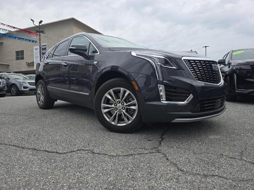 2022 Cadillac XT5 Premium Luxury