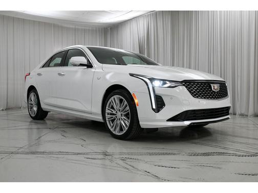 2025 Cadillac CT4 Premium Luxury RWD