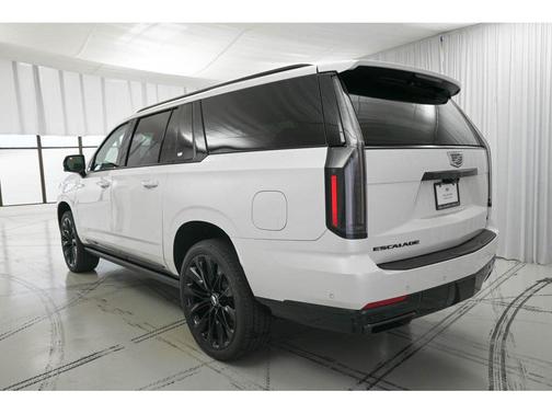 2025 Cadillac Escalade ESV Sport Platinum