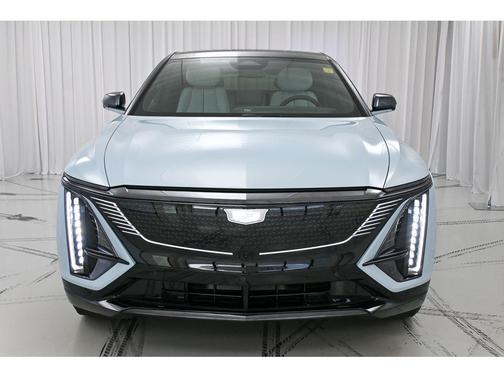 2025 Cadillac LYRIQ Sport