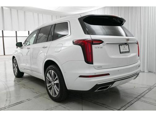 2024 Cadillac XT6 Premium Luxury AWD