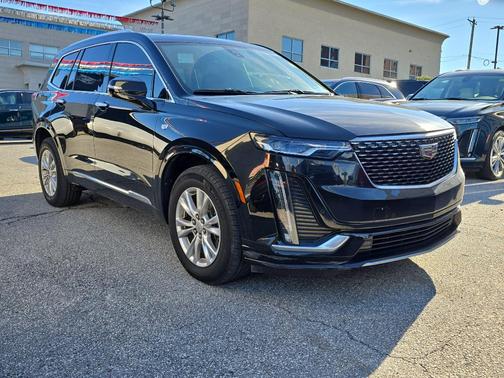 2023 Cadillac XT6 Luxury AWD