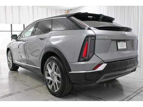 2026 Cadillac OPTIQ Premium Luxury