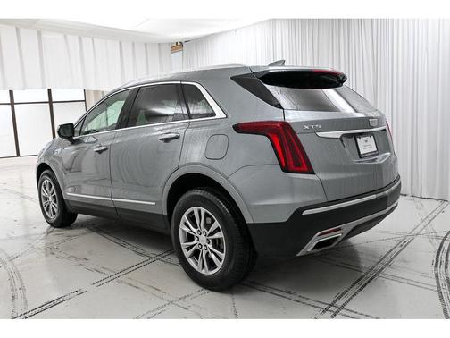 Argent Silver Metallic 2023 Cadillac XT5 Premium Luxury