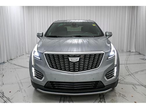 Argent Silver Metallic 2023 Cadillac XT5 Premium Luxury