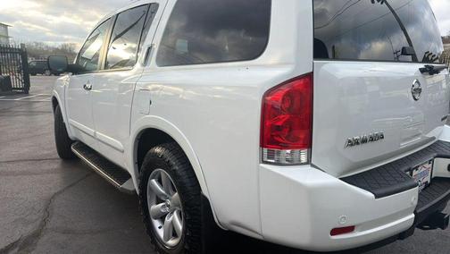 2011 Nissan Armada SV