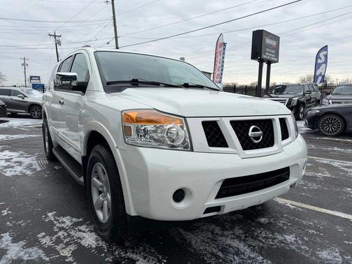 2011 Nissan Armada SV