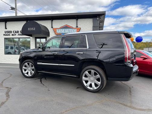 2019 Cadillac Escalade Premium Luxury