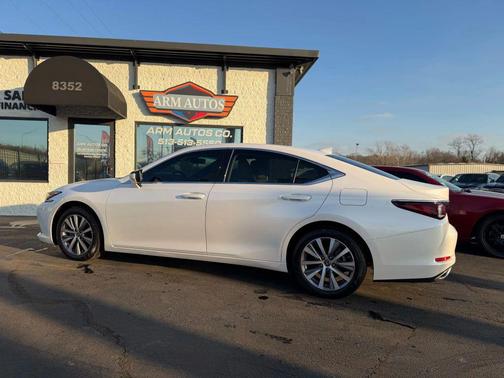 2021 Lexus ES 350 Base