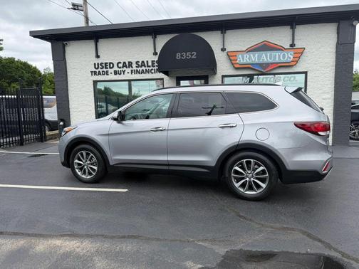 Iron Frost 2018 Hyundai SANTA FE SE
