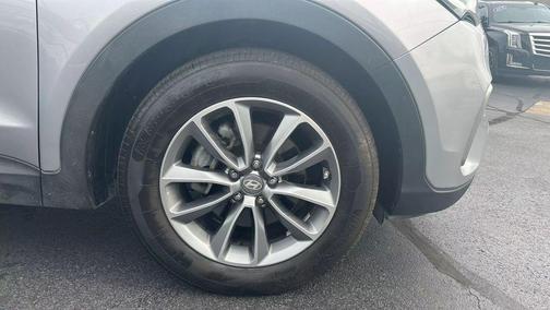 Iron Frost 2018 Hyundai SANTA FE SE