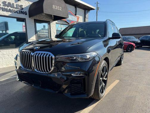 2019 BMW X7 xDrive50i