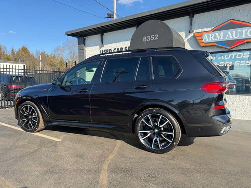 2019 BMW X7 xDrive50i