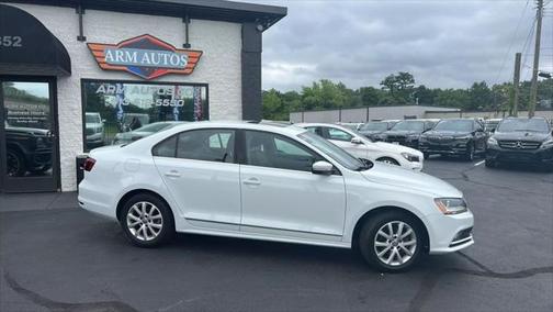 2017 Volkswagen Jetta 1.8T SEL