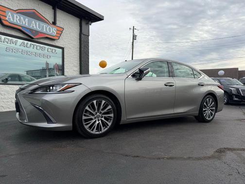 2020 Lexus ES 350 Base