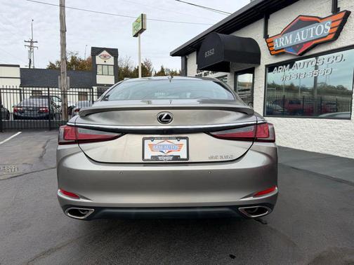 2020 Lexus ES 350 Base