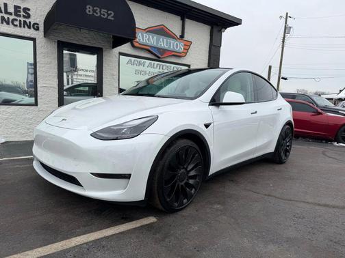 2022 Tesla Model Y Performance Dual Motor All-Wheel Drive