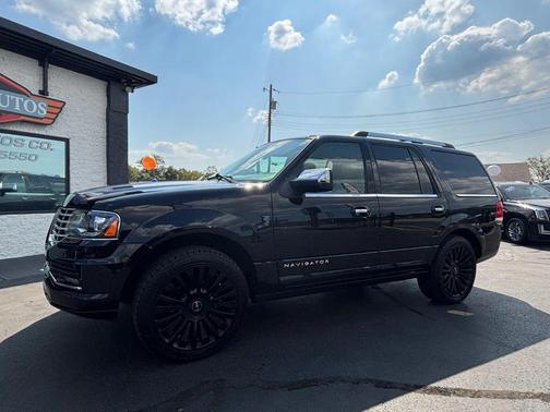 2017 Lincoln Navigator Select