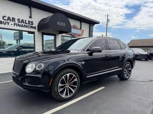 Black 2020 Bentley Bentayga V8