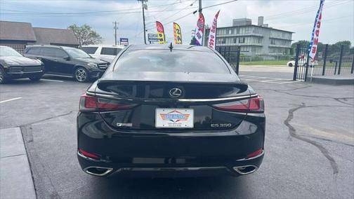 2019 Lexus ES 350 Base