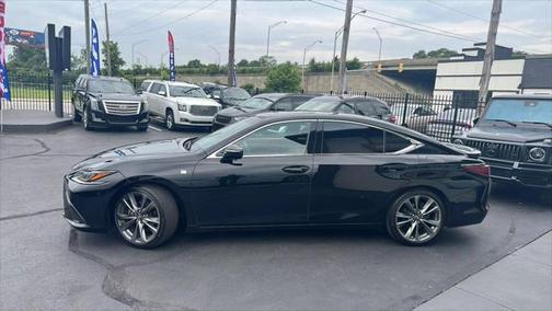 2019 Lexus ES 350 Base