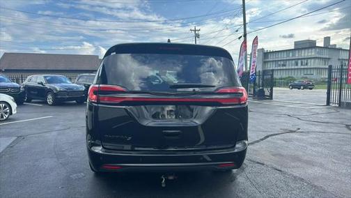 2021 Chrysler Pacifica Touring