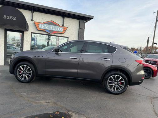 2018 Maserati Levante Base