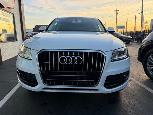 2017 Audi Q5 2.0T Premium Plus