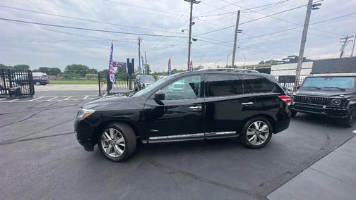 2014 Nissan Pathfinder Hybrid Platinum