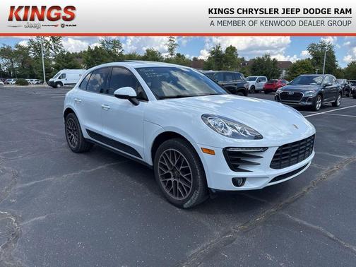 2018 Porsche Macan Base