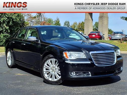 2013 Chrysler 300 S