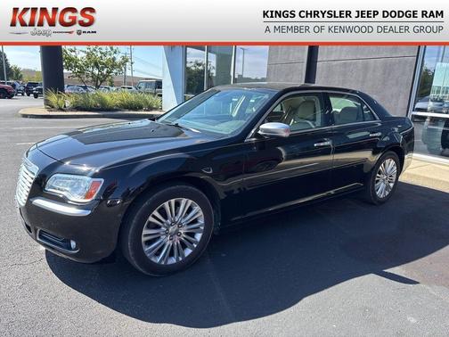 2013 Chrysler 300 S