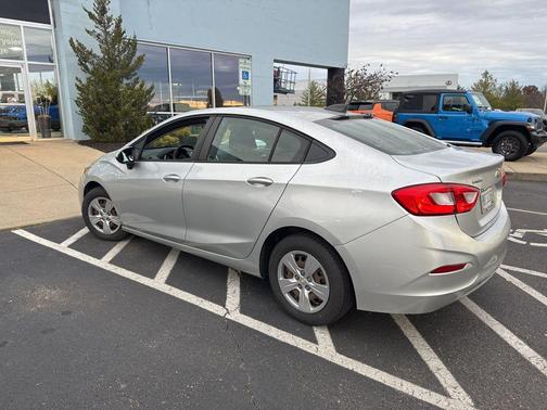 2018 Chevrolet Cruze LS
