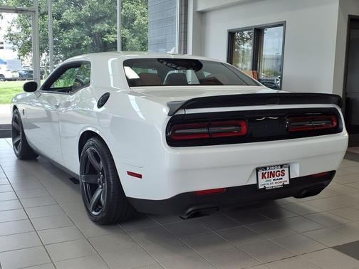 2022 Dodge Challenger SRT Hellcat