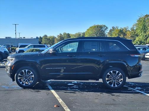 2025 Jeep Grand Cherokee Overland