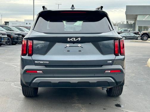 2023 Kia Sorento EX