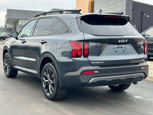 2023 Kia Sorento EX