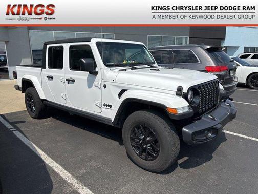 2022 Jeep Gladiator Altitude 4x4