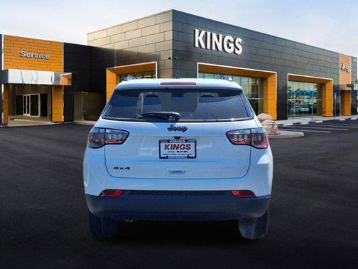 2025 Jeep Compass Latitude