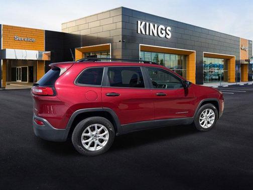 2016 Jeep Cherokee Sport