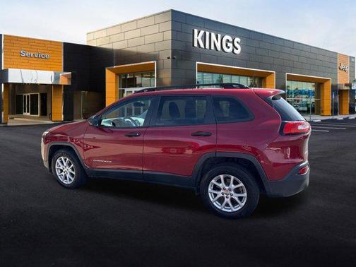 2016 Jeep Cherokee Sport