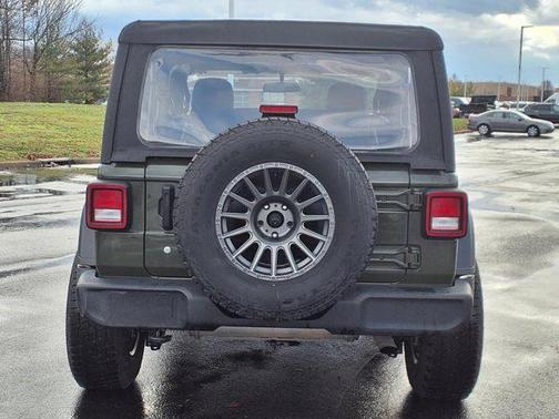 2021 Jeep Wrangler Sport