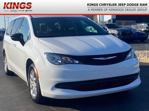 2026 Chrysler Voyager LX