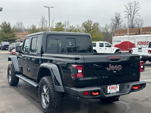 2026 Jeep Gladiator Mojave 4x4