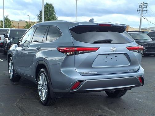 2021 Toyota Highlander Limited