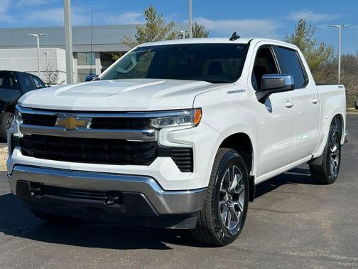 2024 Chevrolet Silverado 1500 LT