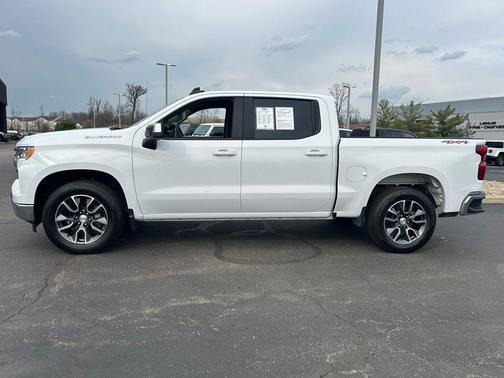 2024 Chevrolet Silverado 1500 LT