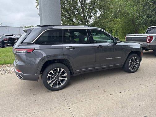 2023 Jeep Grand Cherokee Overland