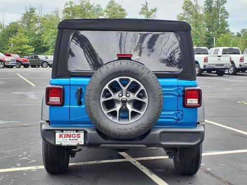 2025 Jeep Wrangler Sport S
